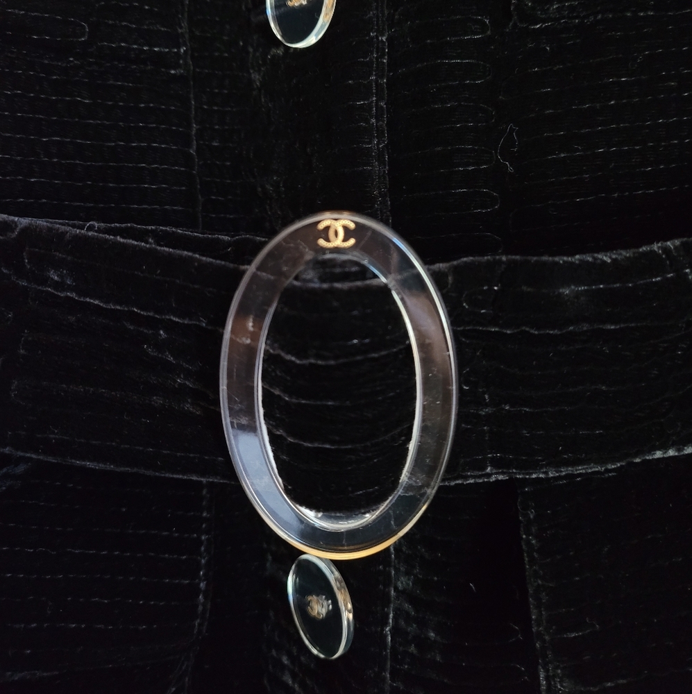 CHANEL velvet black coat - Picture 6 of 16